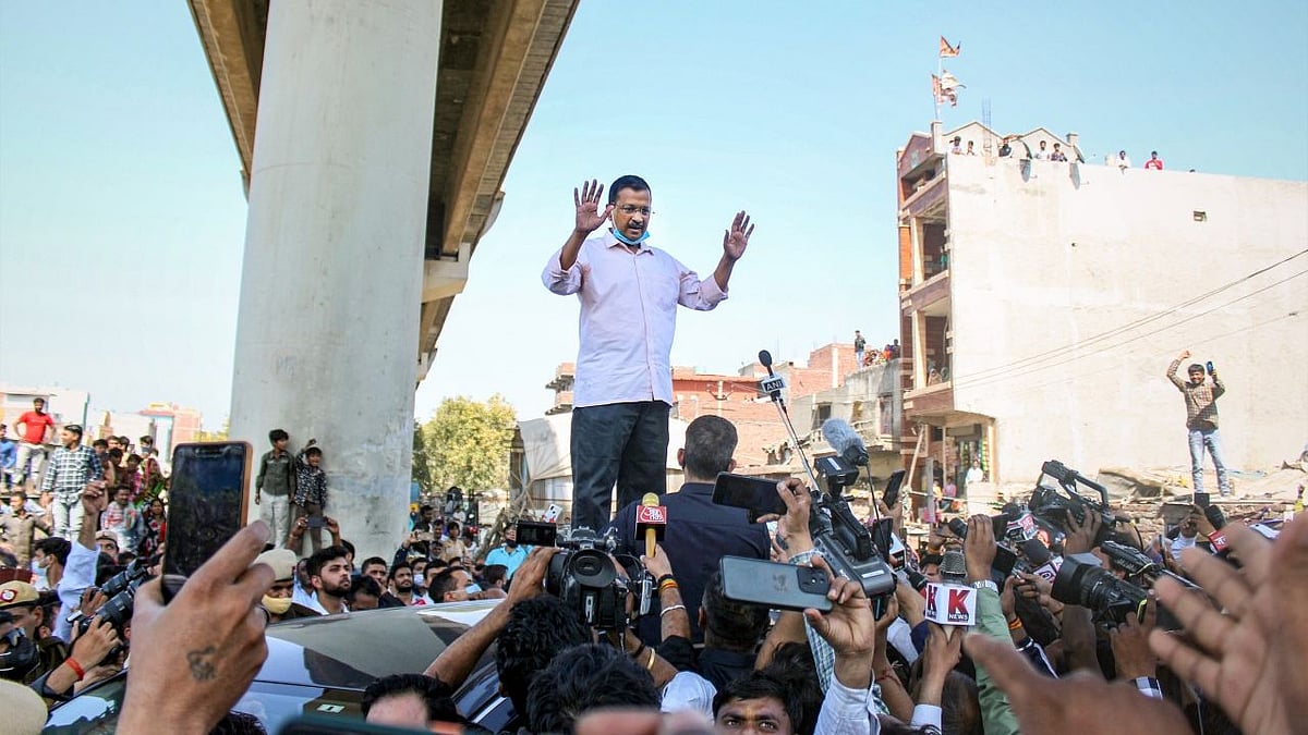 <div class="paragraphs"><p>Delhi Chief Minister Arvind Kejriwal addresses the crowd during his visit to the site where a fire broke out in shanties at Gokulpuri area.</p></div>