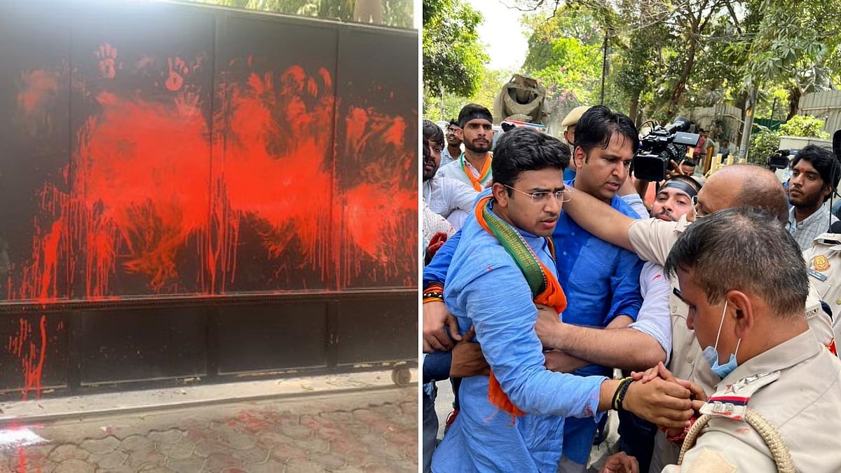 <div class="paragraphs"><p>Arvind Kejriwal's house attacked</p></div>