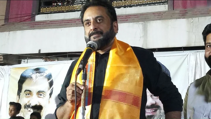story-hero-img