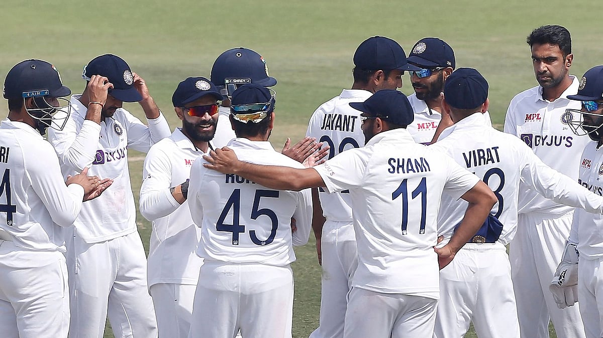 <div class="paragraphs"><p>India have beaten Sri Lanka to take a 1-0 lead in the two match Test series.</p></div>