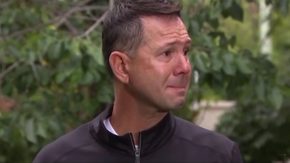<div class="paragraphs"><p>Ricky Ponting was disturbed and sad at the passing of Shane Warne&nbsp;</p></div>