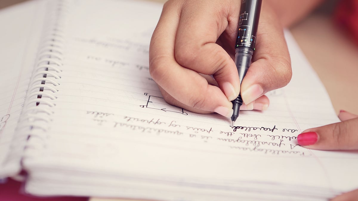 <div class="paragraphs"><p>PSEB Date Sheet 2022 for Classes 10 and 12 out on the website.</p></div>