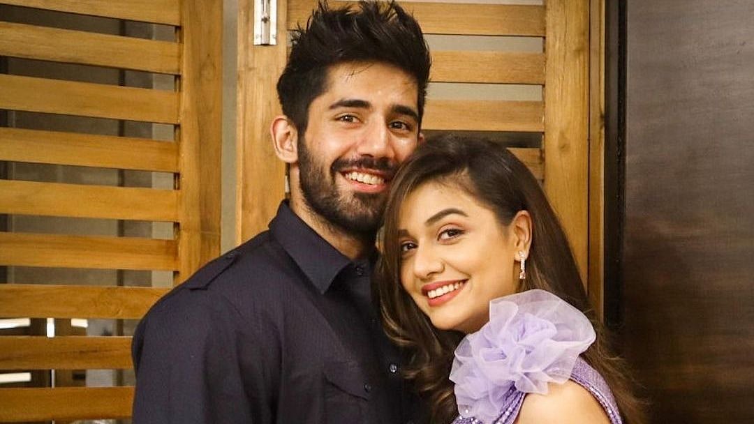 <div class="paragraphs"><p>Divya Agarwal & Varun Sood part ways.</p></div>
