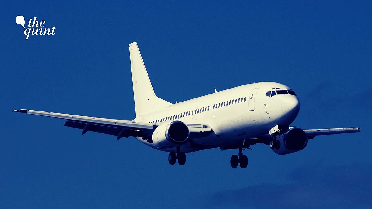 <div class="paragraphs"><p>Jet fuel constitutes 40 percent of the running cost of an airline.</p></div>