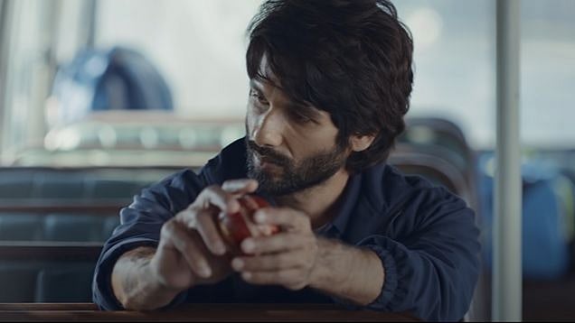 <div class="paragraphs"><p>Shahid Kapoor plays cricketer Arjun Talwar in&nbsp;<em>Jersey.</em></p></div>