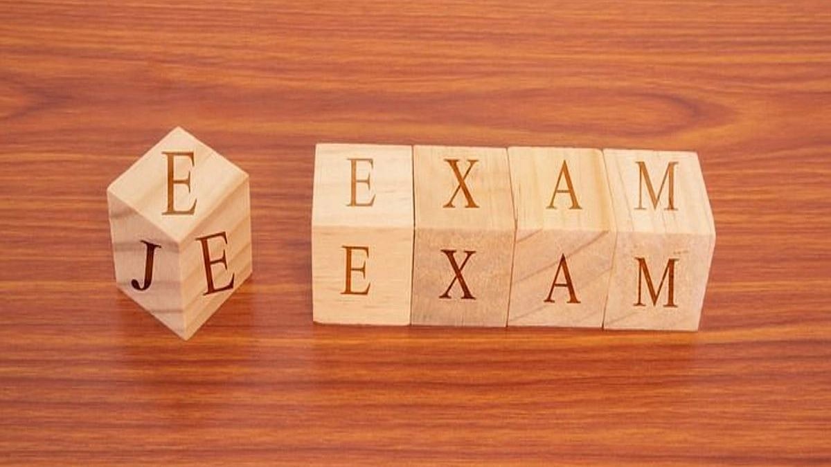 <div class="paragraphs"><p>JEE Main 2023 April Session 2 Application Begins - Direct Link and Steps To Apply.</p></div>