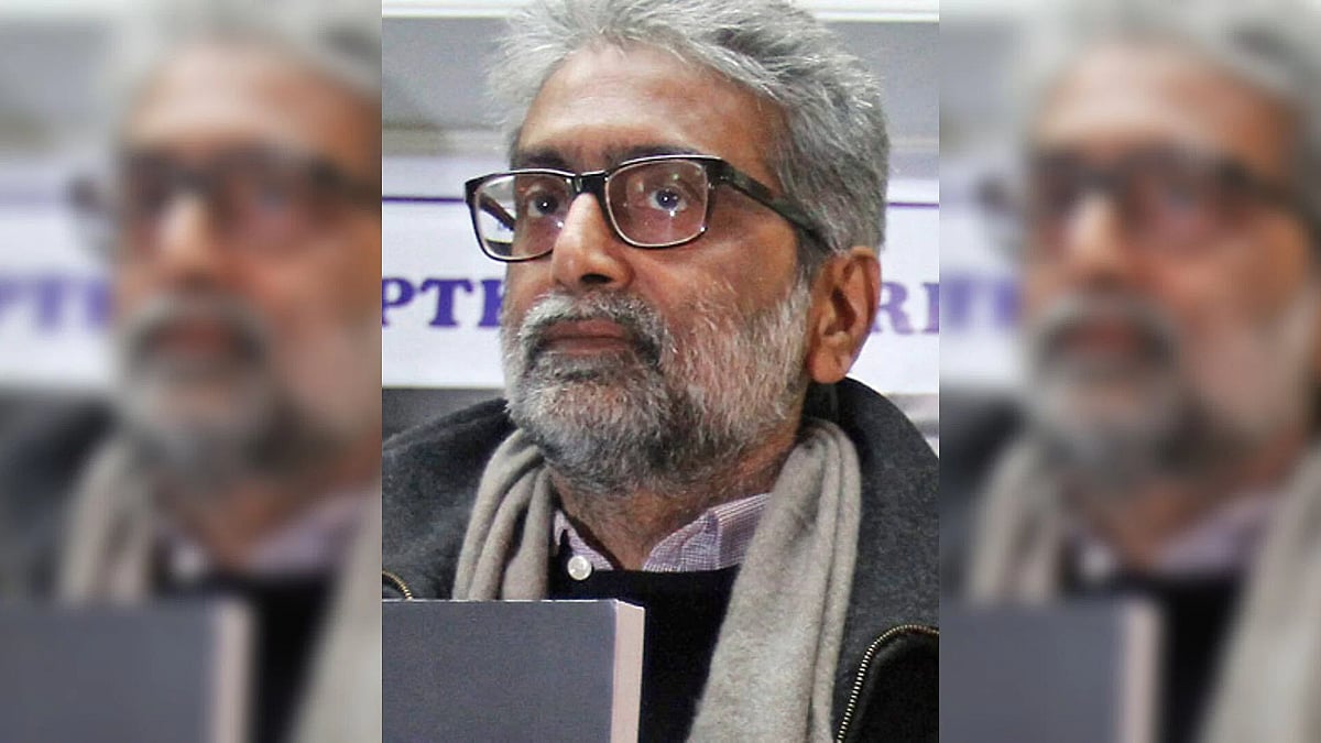 <div class="paragraphs"><p>Navlakha is one of the 11 activists, academics, and lawyers who were <a href="https://www.thequint.com/explainers/arrest-of-dalit-activists-under-uapa-gadling-sen-dhawale-wilson-raut">accused</a> of having Naxal links and giving inflammatory speeches at Pune’s Elgar Parishad meet, which instigated the violence in Bhima Koregaon on 1 January 2018.</p></div>