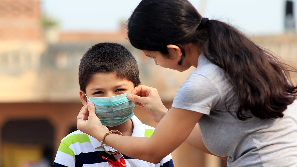 <div class="paragraphs"><p>Should you wear masks outdoors? Which districts do these rules apply to? Here's all you need to know.</p></div>