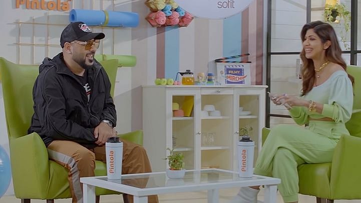 <div class="paragraphs"><p>Badshah in conversation with Shilpa Shetty on her talk show 'Shape of You'.</p></div>
