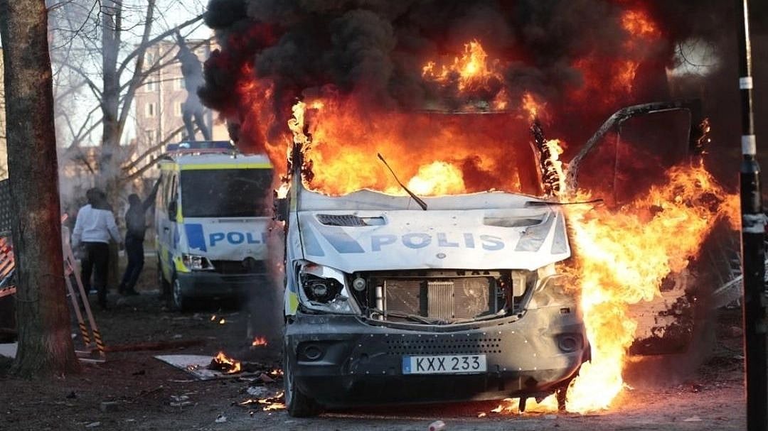 <div class="paragraphs"><p>Dozens of people have been arrested after violent clashes broke out in Norrkoping, Sweden. </p></div>