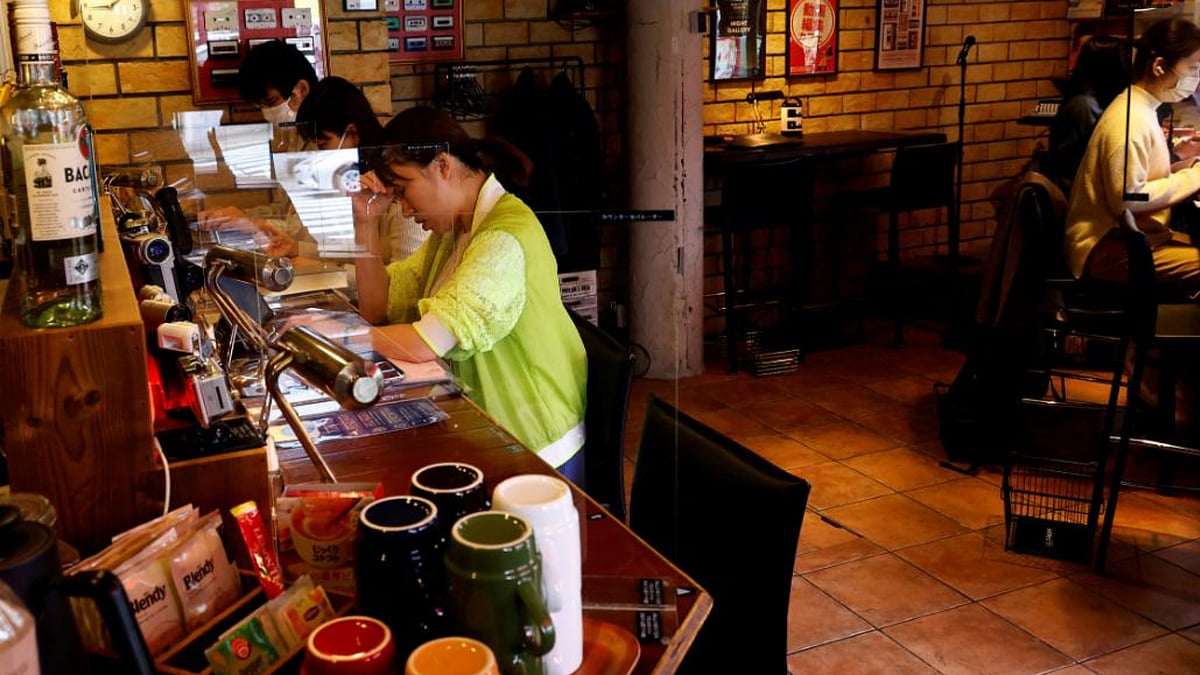 <div class="paragraphs"><p>Manuscript Writing Cafe, Tokyo, Japan.</p></div>