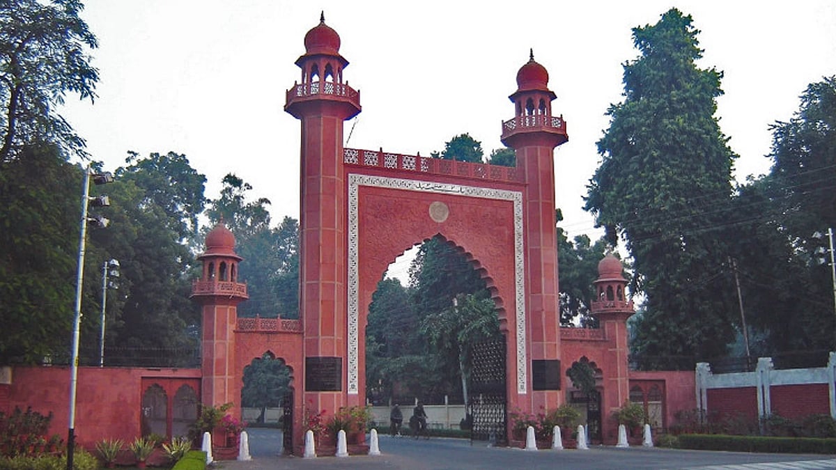 <div class="paragraphs"><p>Meanwhile, the UP police said that an FIR had been lodged against the professor under relevant sections of the Indian Penal Code (IPC). </p></div>