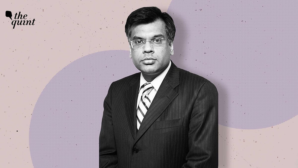 <div class="paragraphs"><p>Vivek Lall. </p></div>