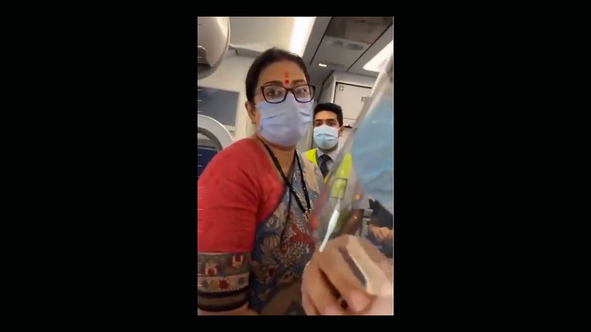 <div class="paragraphs"><p>Union Minister Smriti Irani was taken aback on Sunday, 10 April, when Netta D'Souza, the acting president of All India Mahila Congress questioned her about skyrocketing fuel prices on a flight.</p></div>