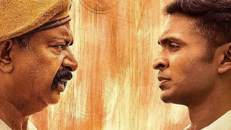 <div class="paragraphs"><p>Lal and Vikram Prabhu in <em>Taanakkaran</em></p></div>