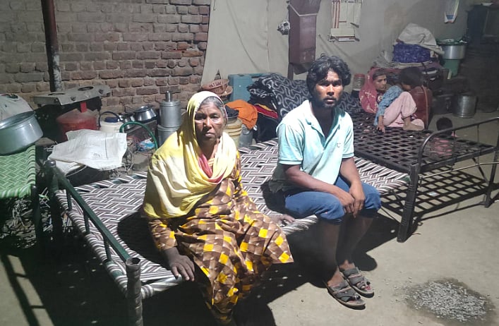 <div class="paragraphs"><p>Haseena's house in Khargone's Khaskhaswadi, built under the PM Aawas Yojana (PMAY) was demolished by the district administration after Khargone violence.</p></div>