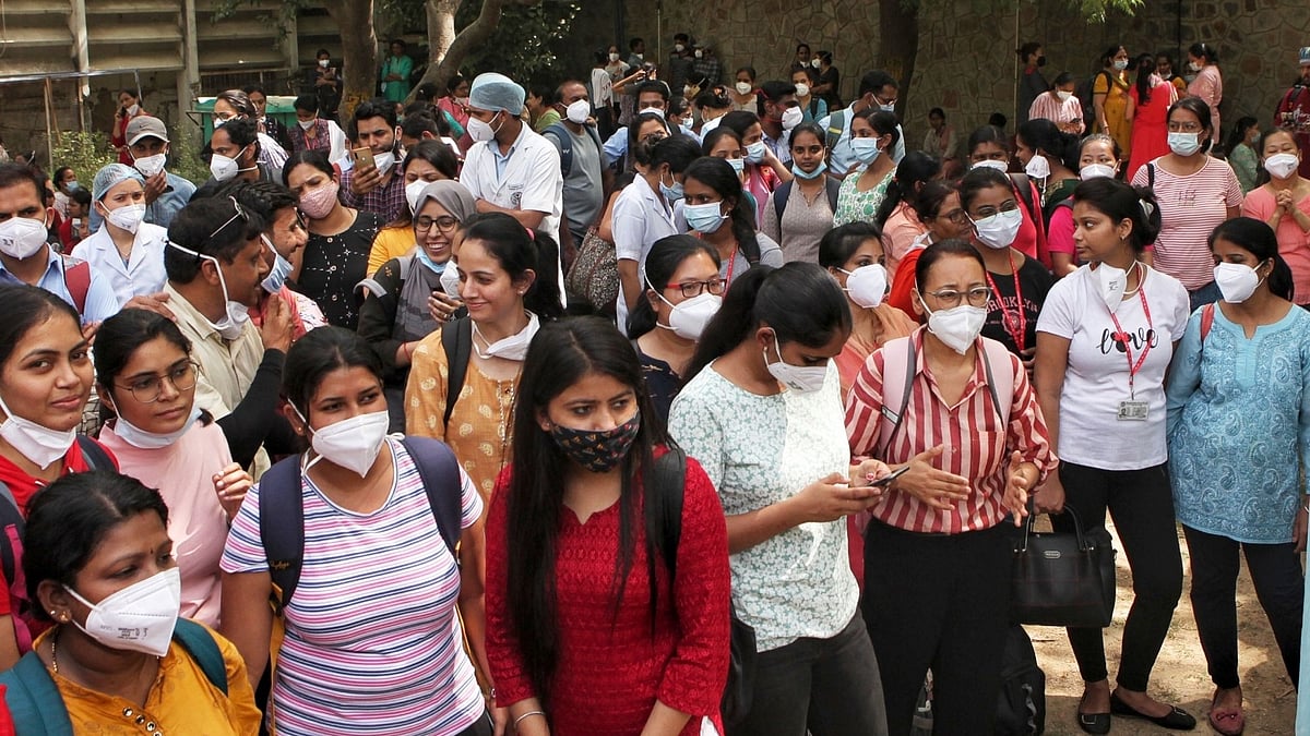 <div class="paragraphs"><p>The nurses union of All India Institute of Medical Sciences (AIIMS) on Tuesday, 26 April, began an indefinite strike after the hospital administration suspended union's president Harish Kajla. AIIMS, in response, directed its staff and faculty to not disrupt work for any reason.</p></div>