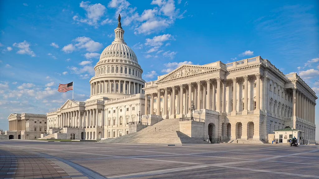 <div class="paragraphs"><p>The United States Capitol was briefly evacuated on Wednesday, 20 April, after the police warned of an aircraft posing a possible threat to the meeting place of the US Congress.</p></div>