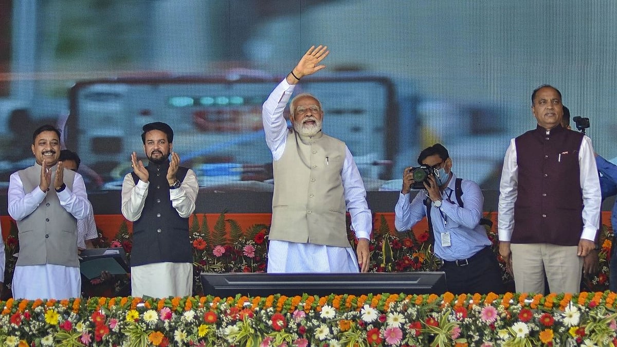 <div class="paragraphs"><p>Shimla: Prime Minister Narendra Modi waves at the crowd during a public rally, in Shimla. Himachal Pradesh Chief Minister Jai Ram Thakur and Union Minister Anurag Thakur are also seen.</p></div>