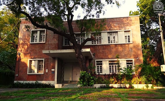 <div class="paragraphs"><p>Faculty of Fine Arts, MSU.</p></div>