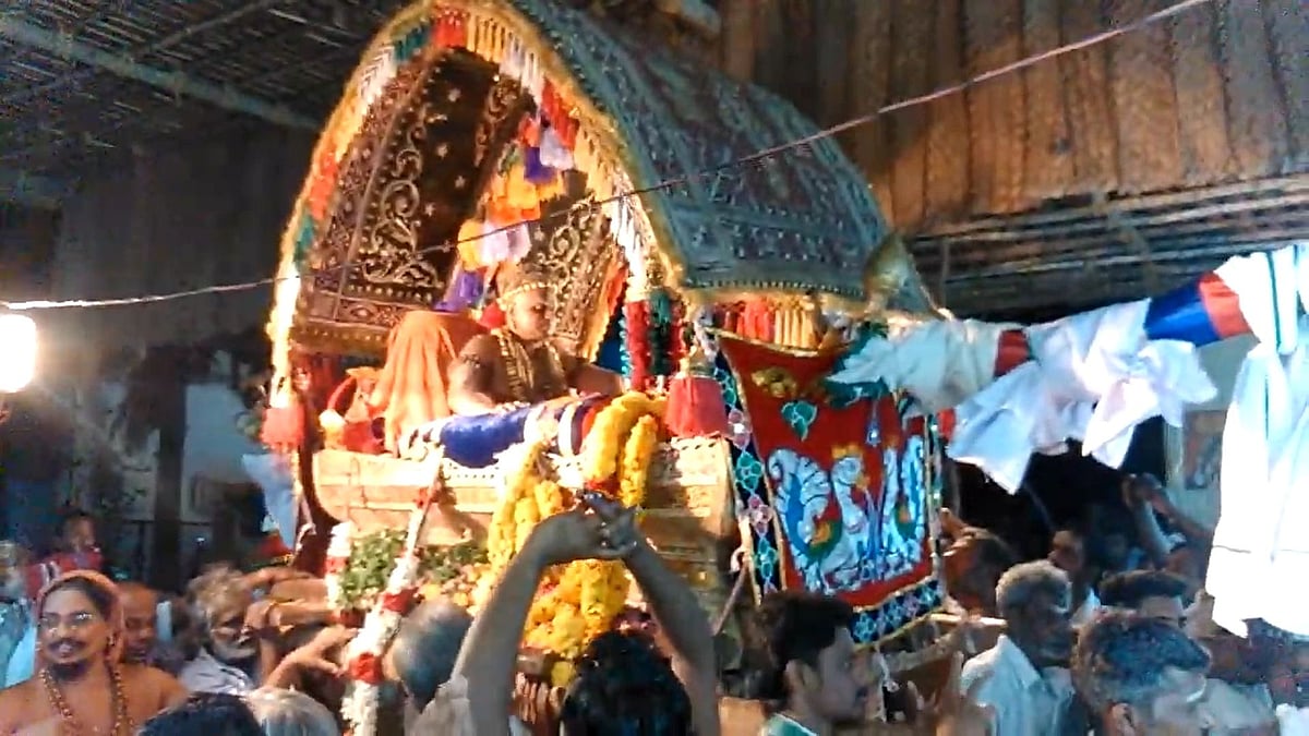 <div class="paragraphs"><p>Mayiladuthurai Dharmapuram Adheenam's Pattina Pravesam<em> </em>ritual.</p></div>