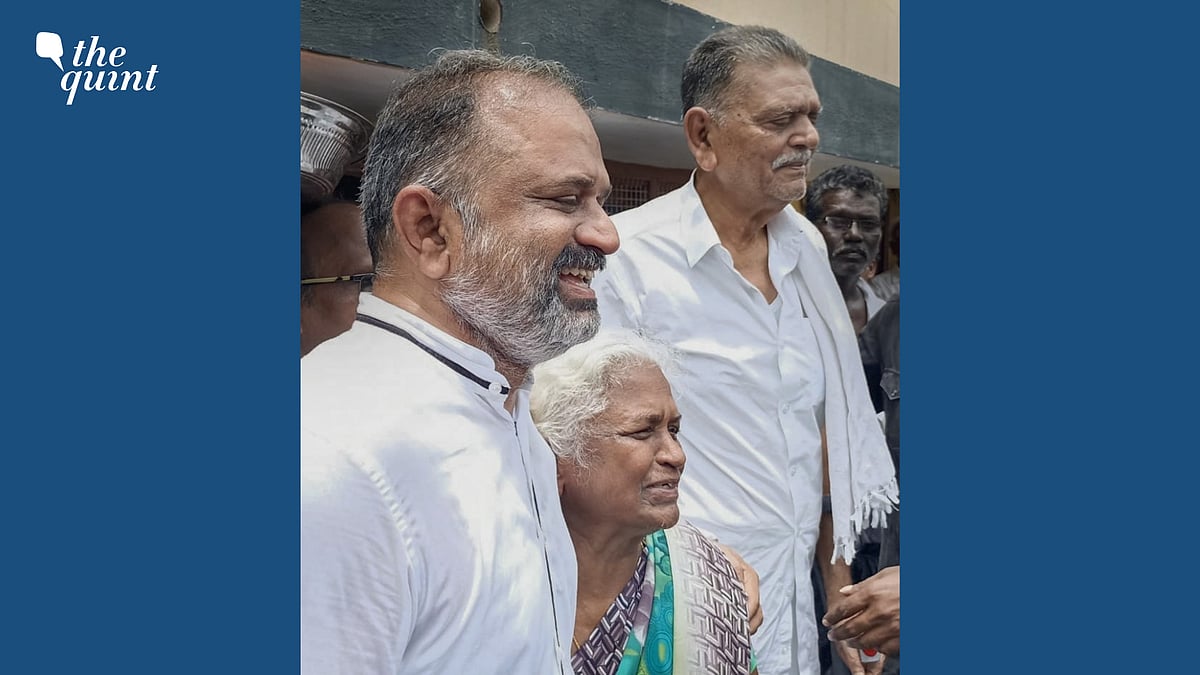 <div class="paragraphs"><p>Soon after the Supreme Court on Wednesday, 18 May, ordered the release of <a href="https://www.thequint.com/news/india/ag-perarivalan-convict-rajiv-gandhi-assassination-released-arputhammal-convict">AG Perarivalan</a>, one of the life convicts in former prime minister Rajiv Gandhi's assassination, his mother expressed her joy at the court's decision and thanked political leaders for helping her.</p></div>