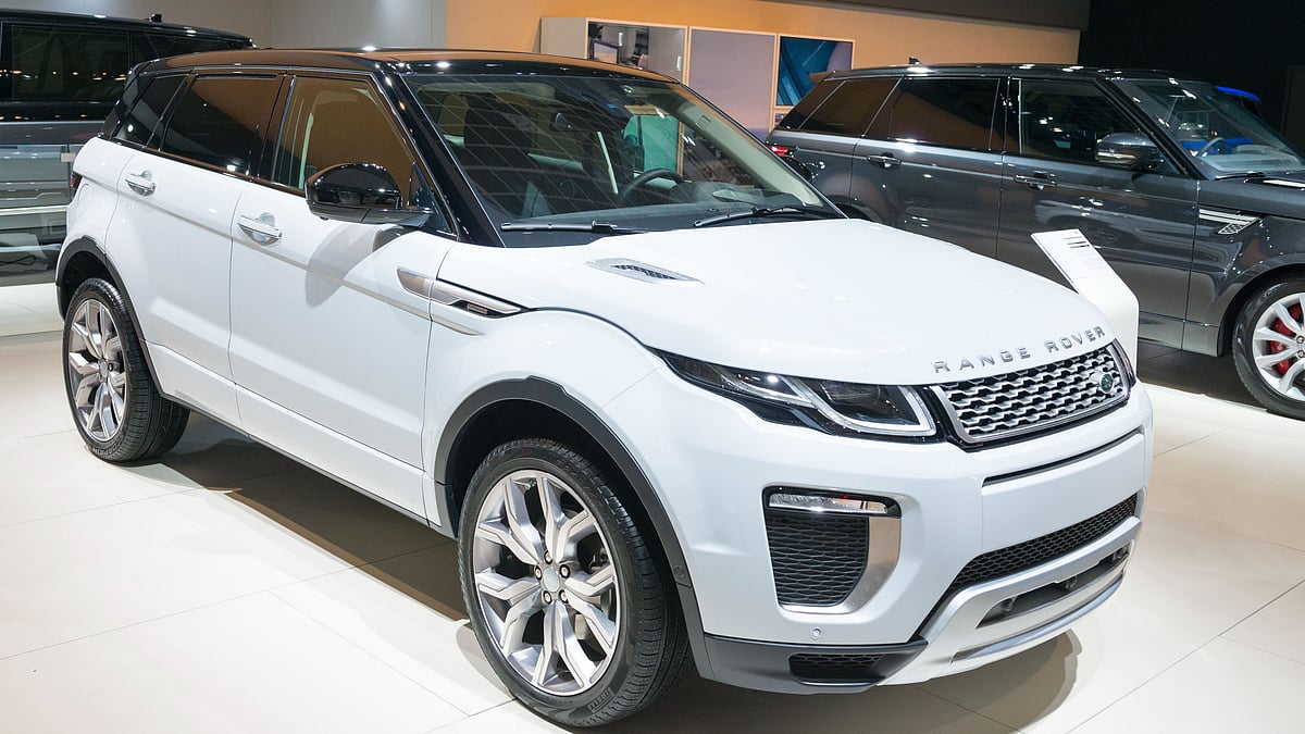 <div class="paragraphs"><p>2023 Range Rover Sport will make its global debut today, 10 May 2022.</p></div>