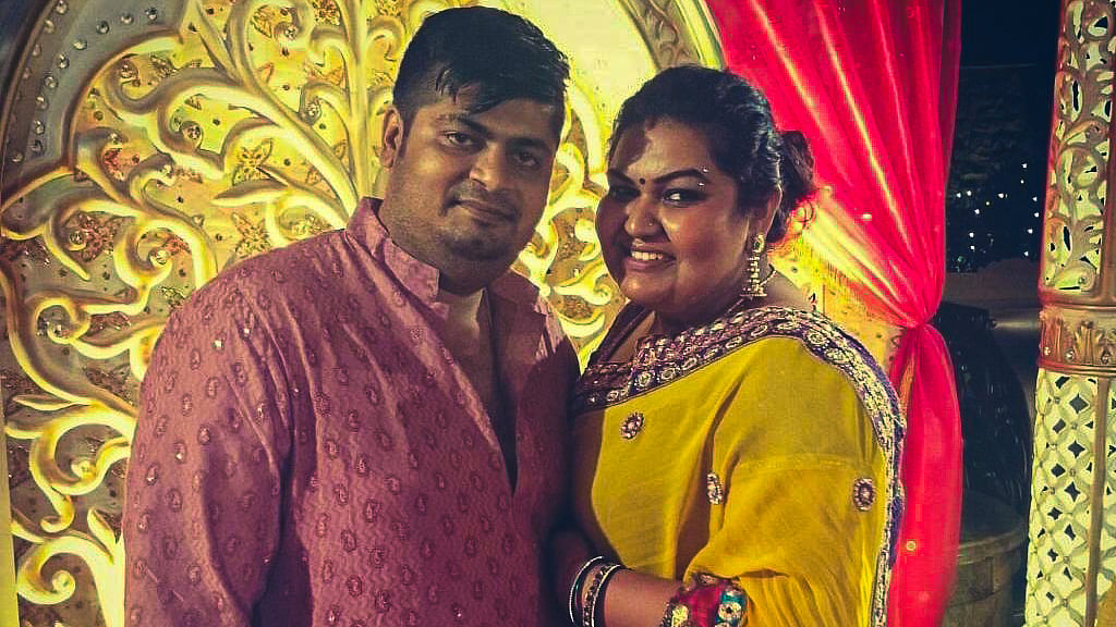 <div class="paragraphs"><p>Vaidehi and Sriram</p></div>