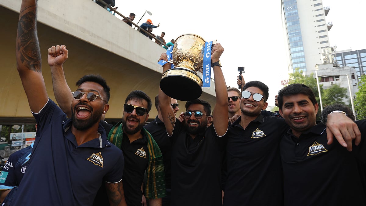<div class="paragraphs"><p>Gujarat Titans on the open bus parade in Ahmedabad </p></div>