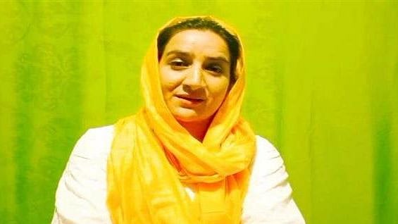 <div class="paragraphs"><p>Amreen Bhat was shifted to a local hospital, where doctors declared her brought dead.</p></div>