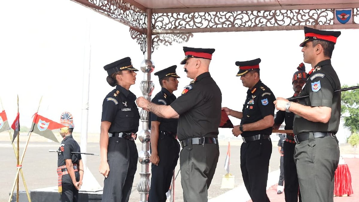 <div class="paragraphs"><p>Captain Abhilasha Barak on Wednesday, 25 May, created history by becoming the first woman to join the Indian Army's Aviation Corps as a combat aviator.</p></div>