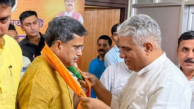 <div class="paragraphs"><p>Manik Saha will be the new chief minister of Tripura, Union Minister Bhupender Yadav announced on Saturday, 14 May.</p></div>