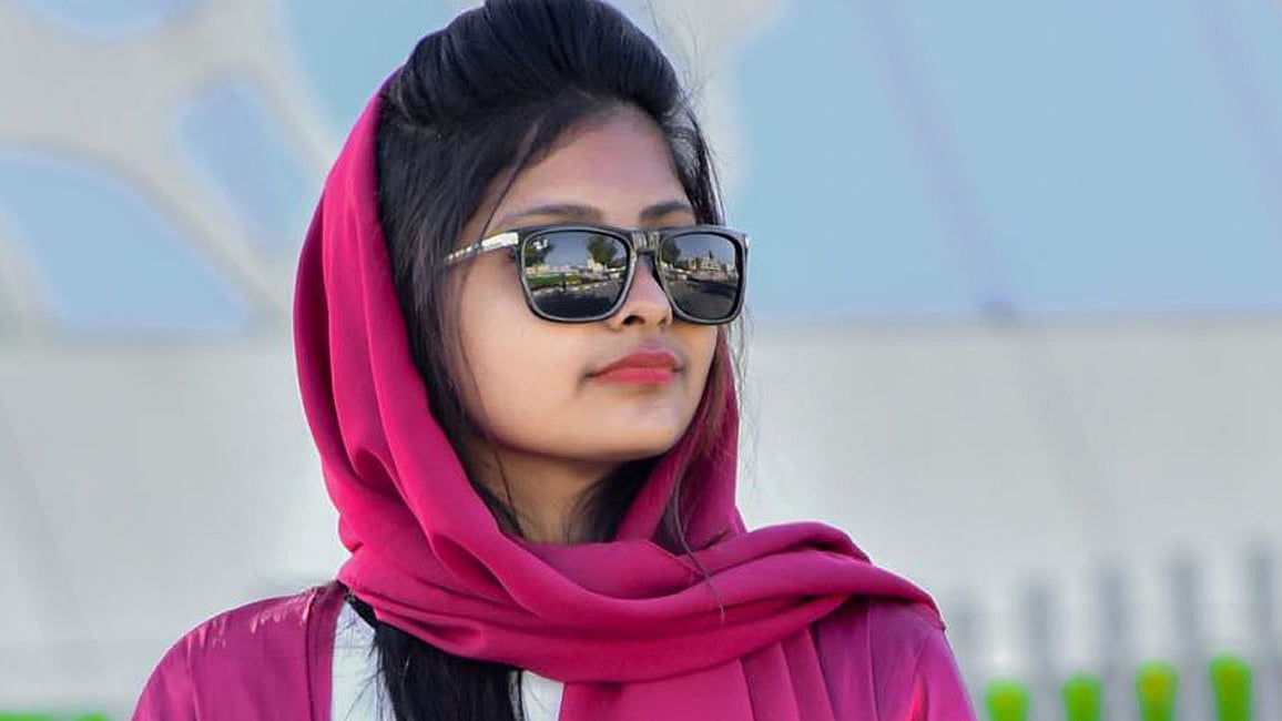 <div class="paragraphs"><p>Rifa Mehnu.</p></div>
