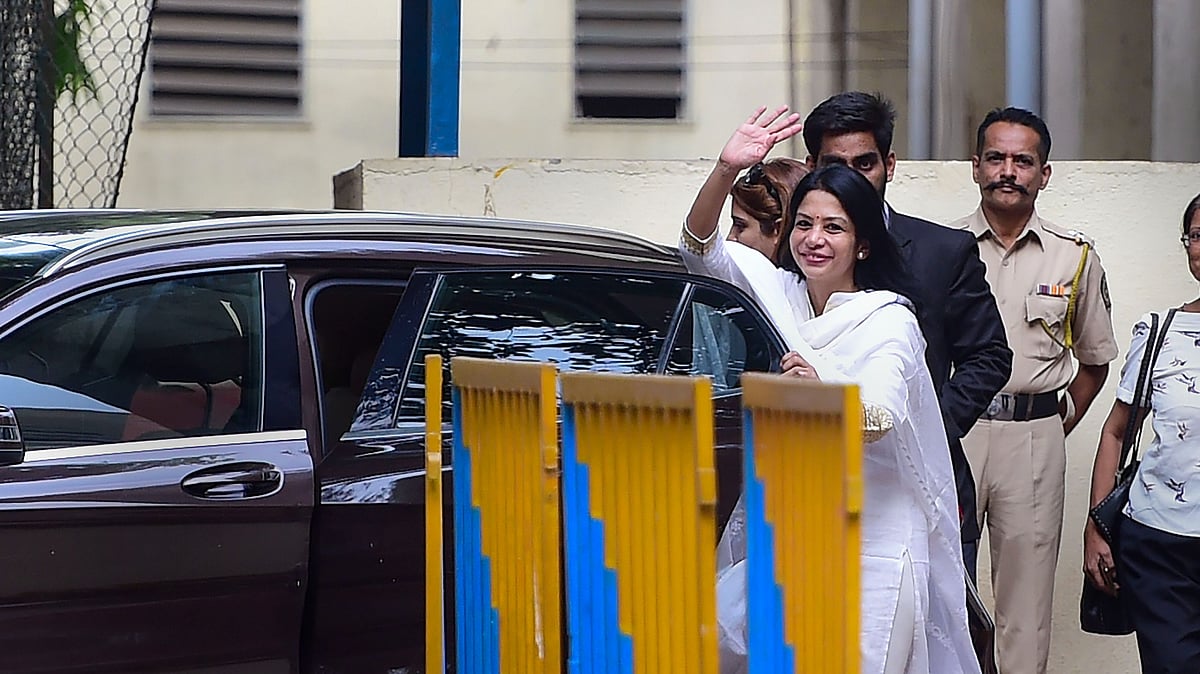 <div class="paragraphs"><p>Former media executive Indrani Mukerjea comes out of the Byculla Women's Jail after getting bail in the Sheena Bora murder case.</p></div>