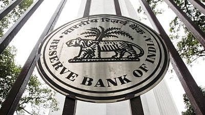 <div class="paragraphs"><p>As per the data released by the Reserve Bank of India (RBI) last week, the country’s forex reserves fell to $598 billion for the week ended 29 April.</p></div>