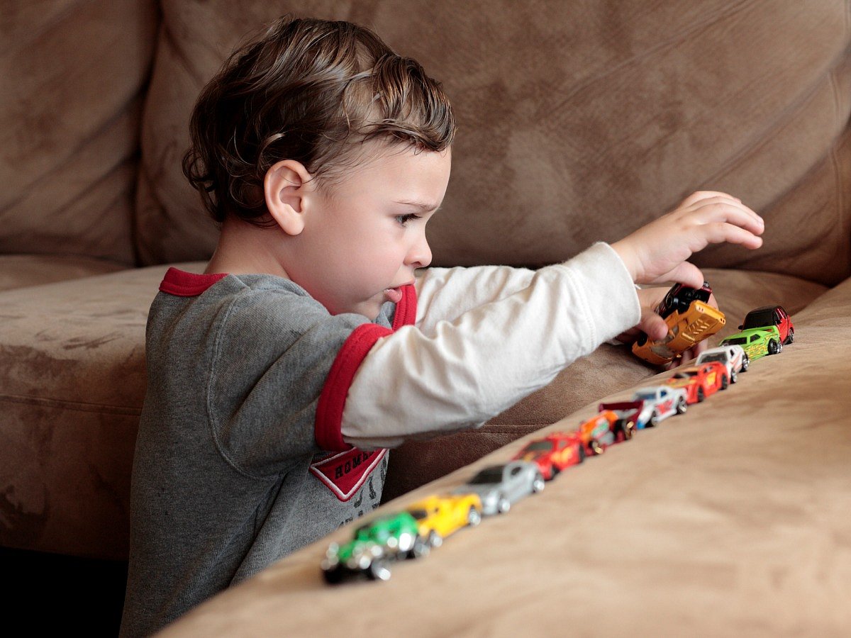 <div class="paragraphs"><p>Autism develops in the early years of childhood</p></div>