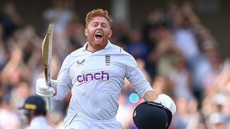 <div class="paragraphs"><p>Jonny Bairstow celebrates a fifty</p></div>