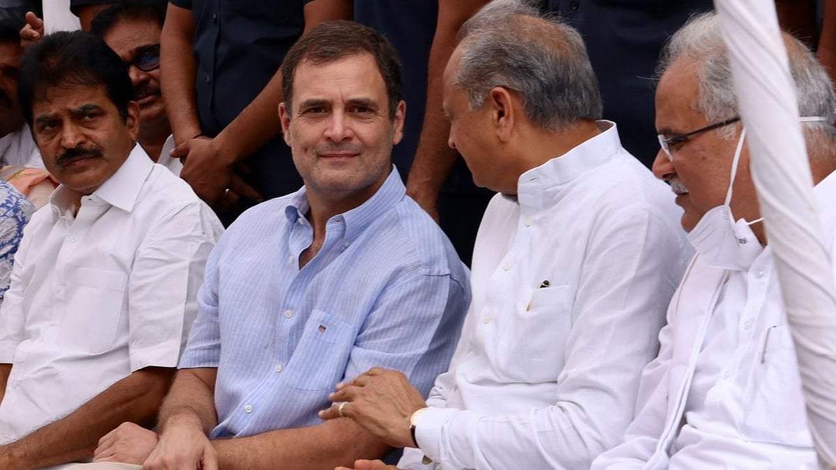 <div class="paragraphs"><p>Congress leader Rahul Gandhi reached the Enforcement Directorate (ED) office for questioning in the National Herald money laundering case.</p></div>