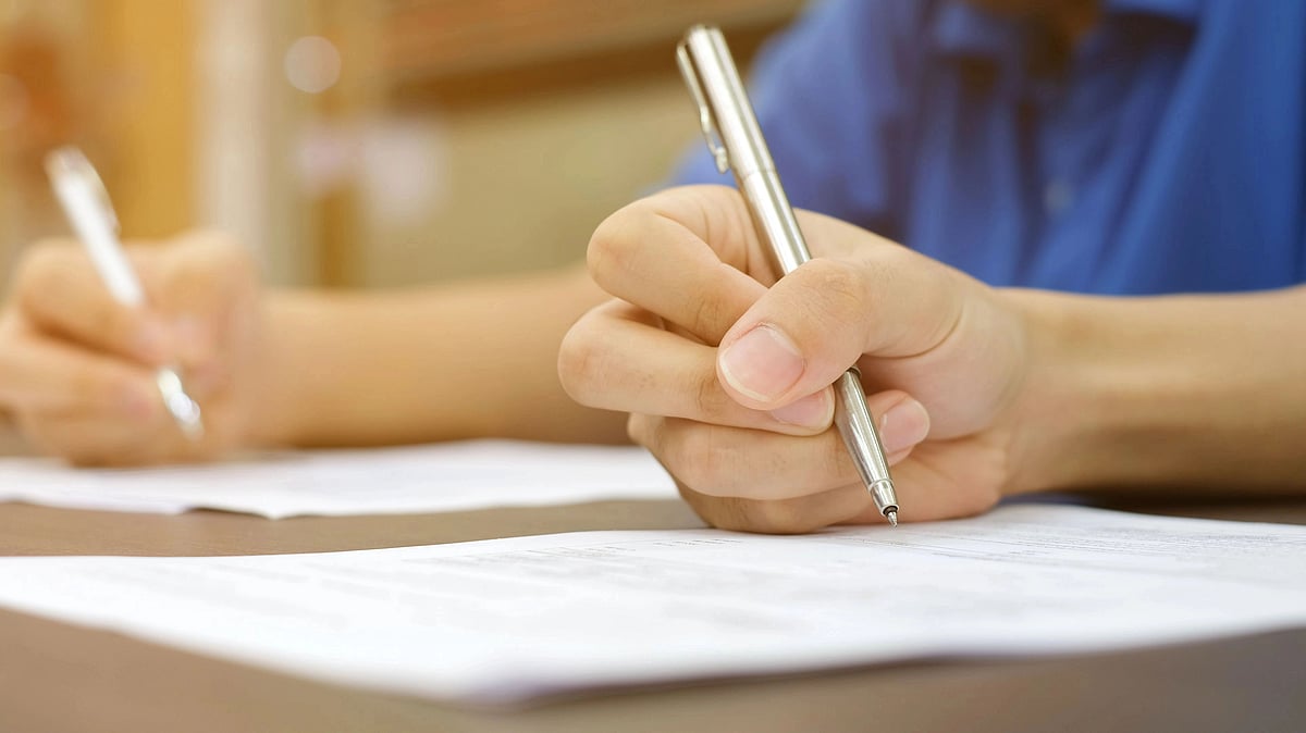 <div class="paragraphs"><p>IIMC Postgraduate (PG) Diploma Courses 2022 registration date changed.&nbsp;</p></div>