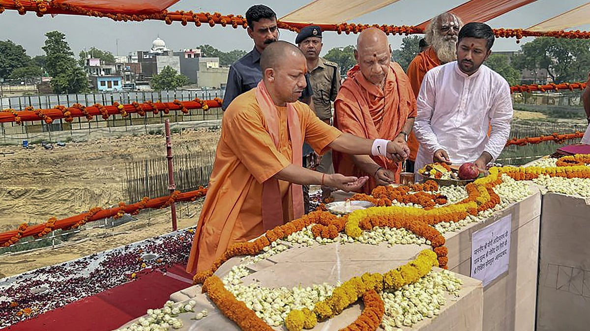 <div class="paragraphs"><p>Uttar Pradesh Chief Minister Yogi Adityanath laid the foundation stone for the sanctum sanctorum of the <a href="https://www.thequint.com/news/breaking-news/ayodhya-ram-temple-to-open-for-devotees-at-the-end-of-2023">Ram Mandir</a> in <a href="https://www.thequint.com/videos/news-videos/how-ayodhya-has-changed-in-two-years-since-supreme-court-verdict-on-ram-mandir">Ayodhya</a> on Wednesday, 1 June.</p></div>