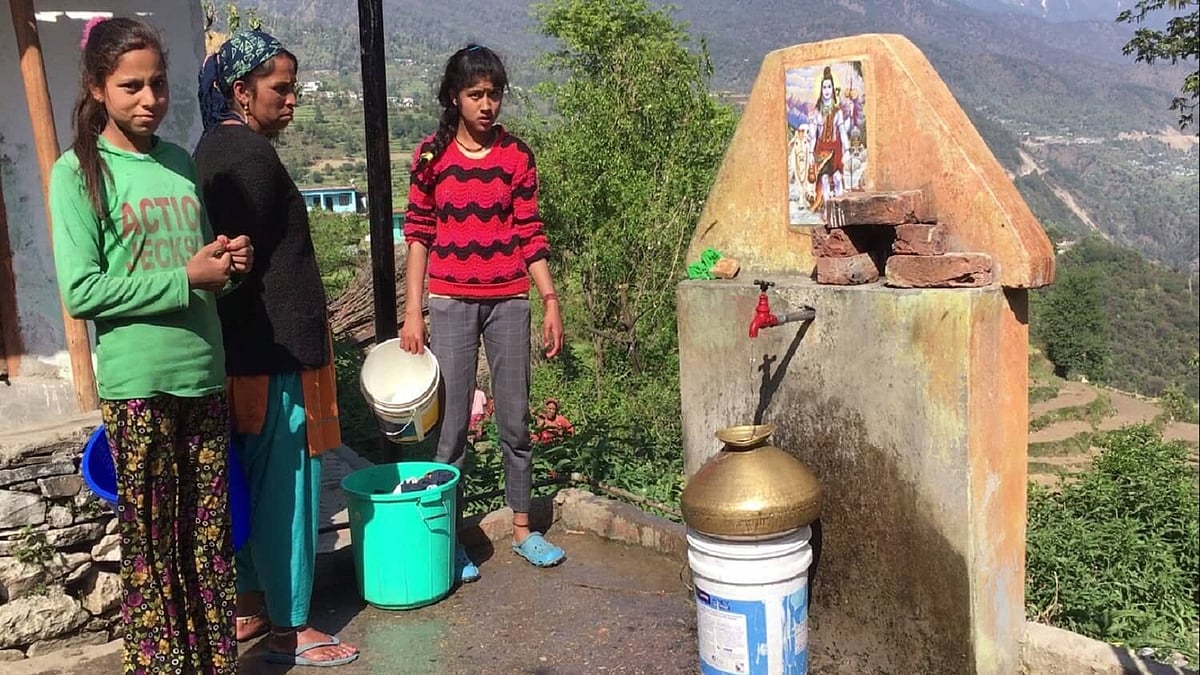 <div class="paragraphs"><p>The government's Jal Jeevan Mission dashboard says 192 or 80% of the 238 families in Maikhanda village in <a href="https://www.thequint.com/topic/uttarakhand">Uttarakhand</a>'s Rudraprayag district, get tap water at home.</p></div>