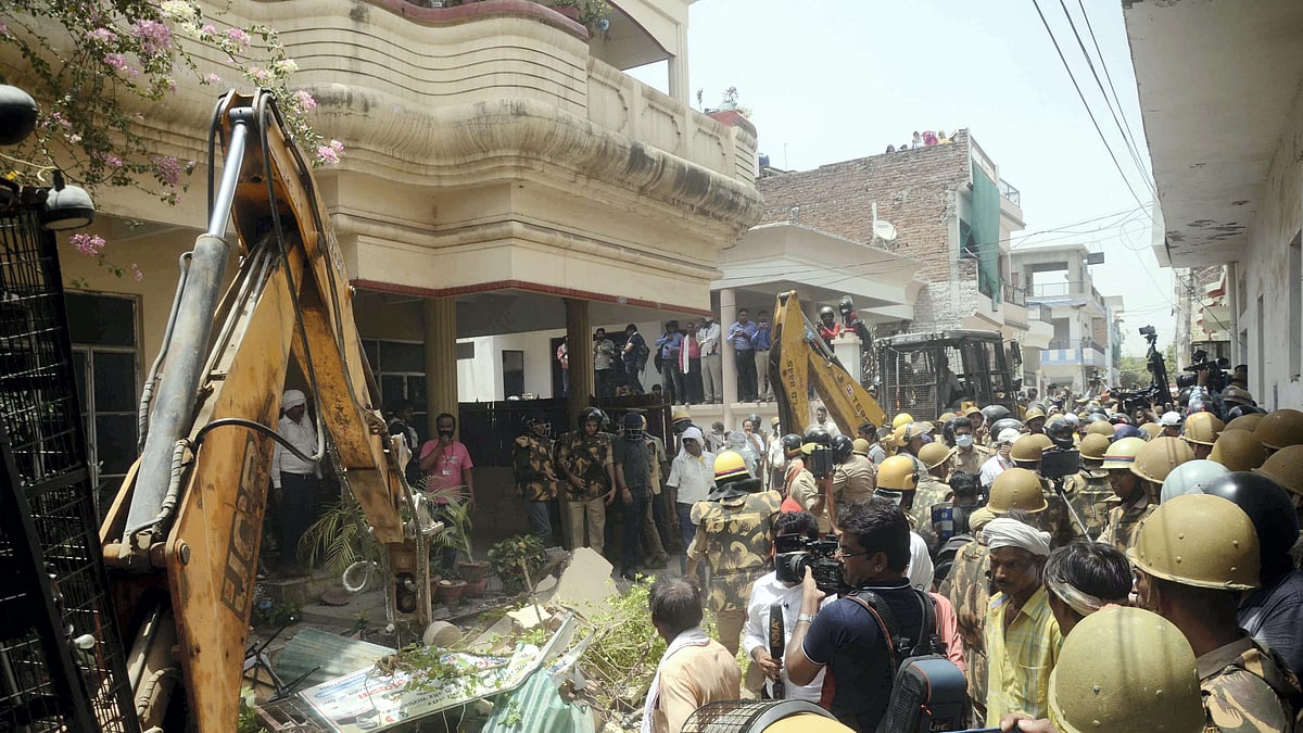 <div class="paragraphs"><p>The Prayagraj Development Authority alleged in its notice that the house was "illegally constructed."</p></div>