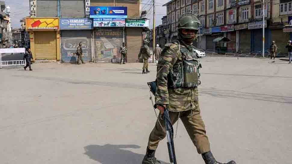 <div class="paragraphs"><p>An army jawan and a civilian were injured during an encounter between security forces and terrorists in Kulgam district of Jammu and Kashmir on Friday, 5 August. (The image used is representational.)</p></div>