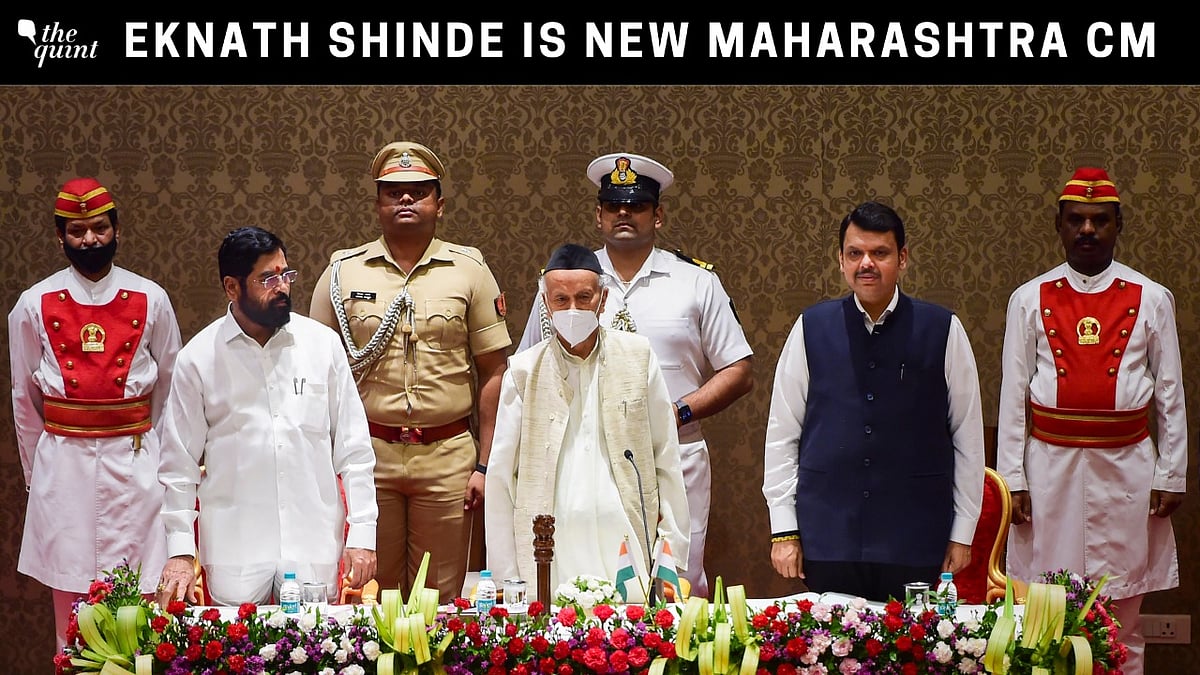 <div class="paragraphs"><p>New Maharashtra CM Eknath Shinde with Devendra Fadnavis. Live updates of Maharashtra political crisis here.</p></div>