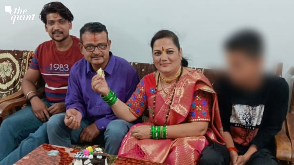 <div class="paragraphs"><p>Dr Manik&nbsp;Vanmore's family of nine died by suicide in Maharashtra's Sangli district.</p></div>