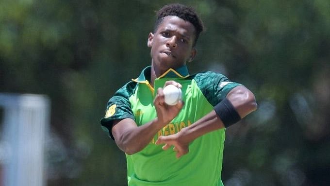 <div class="paragraphs"><p>Mondli Khumalo is in coma.</p></div>