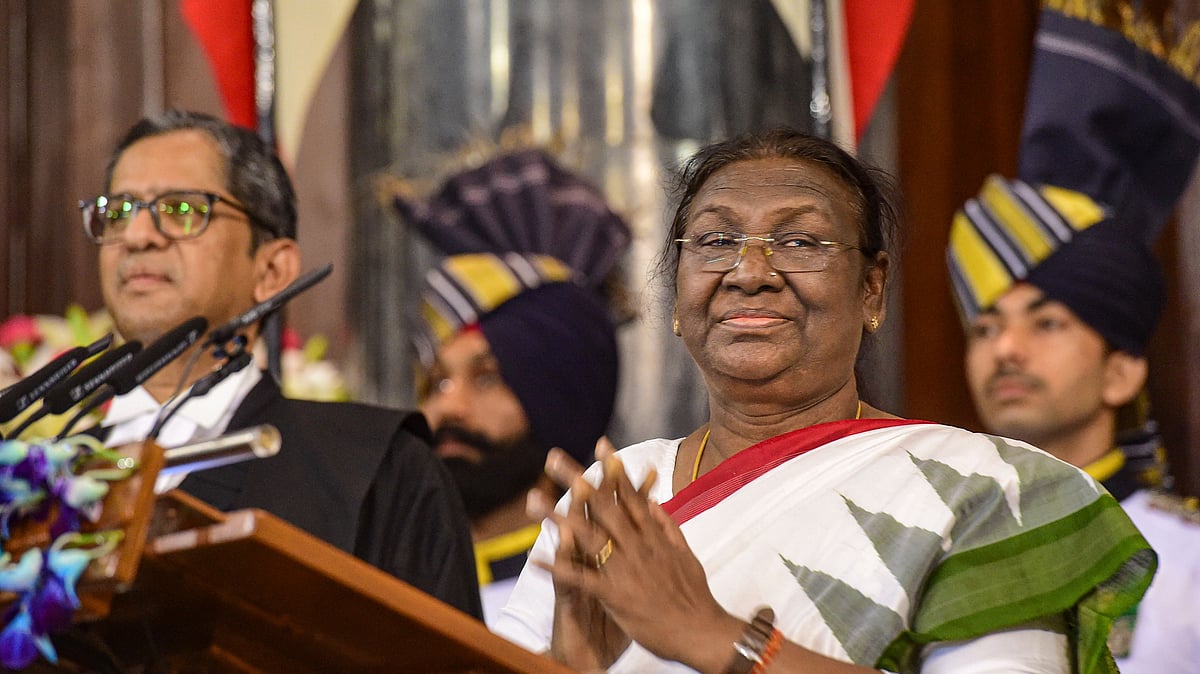 <div class="paragraphs"><p>Scripting history, <a href="https://www.thequint.com/news/politics/droupadi-murmu-bjp-led-nda-presidential-candidate#read-more">Droupadi Murmu</a> was <a href="https://www.thequint.com/news/india/droupadi-murmu-oath-taking-ceremony-as-india-15th-president-live-updates-25-july">sworn in</a> as the 15th president of India – the first Scheduled Tribes person to hold the highest Constitutional post – on Monday, 25 July.</p></div>