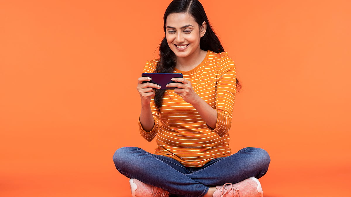 <div class="paragraphs"><p>India's Online Gaming Gets 28% Taxes Levied Along Horse Racing and Betting</p></div>