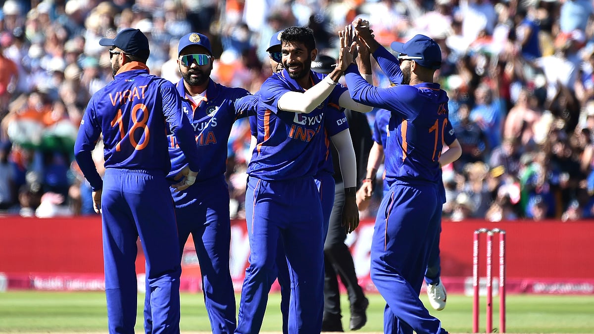 <div class="paragraphs"><p>Indian players celebrate after taking a wicket against England in the second T20I at Edgbaston on Saturday. </p></div>