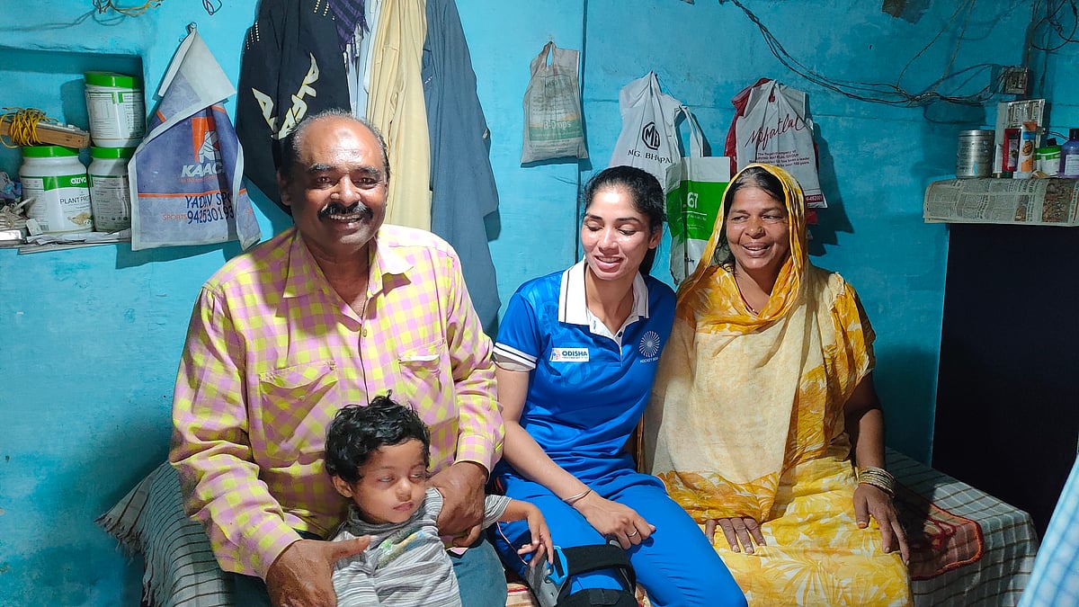 <div class="paragraphs"><p>Khushboo Khan, a hockey player from Bhopal, returns to her home, a cramped-up tin roof shanty, after her tours.&nbsp;</p></div>